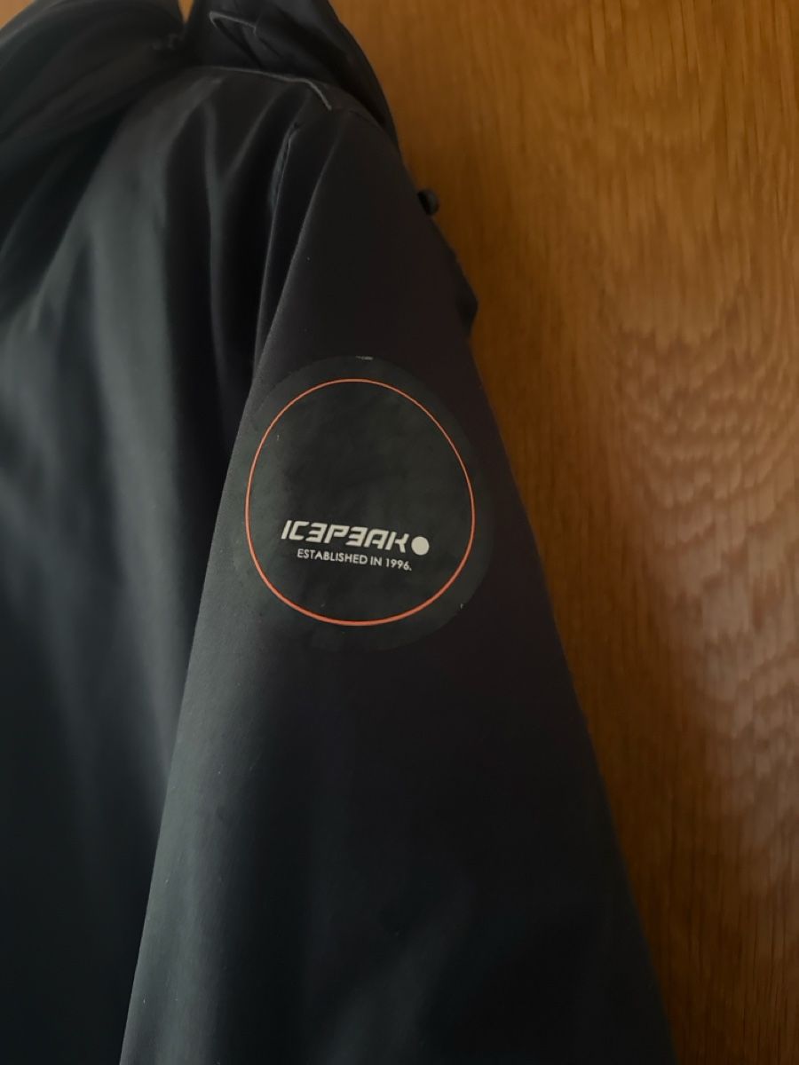 Icepeak Manteaux: Icepeak Winterjacke – D'occasion à Rohrbachgraben par kae_5lhf 2
