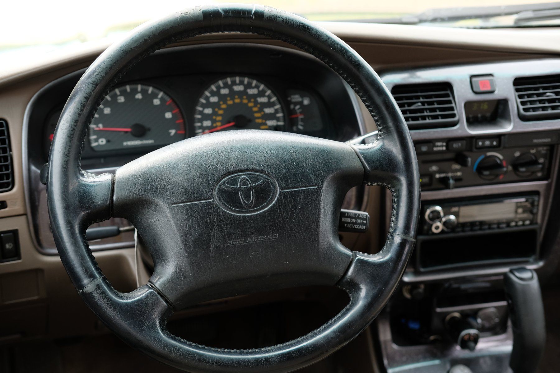 Toyota Autos: Toyota 4Runner 3.4 V6 – Gebraucht aus Gossau SG von VW-DeLuxe 2