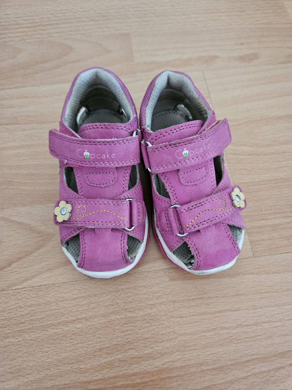Scarpe per ragazze: Sandalen pink Gr. 20 – Usato da Zürich venduto da Kris8050 1