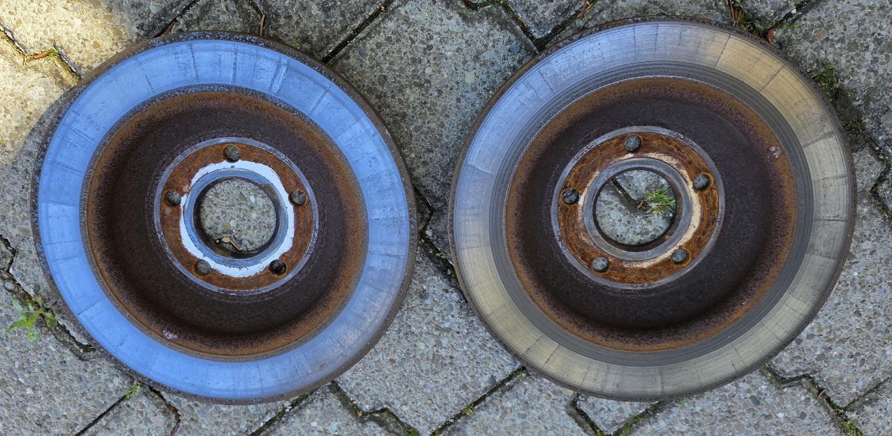 Ford Tutti pezzi di ricambio auto: Bremscheiben-Set Ford Focus IV – Usato da Heimenhausen venduto da rovermini