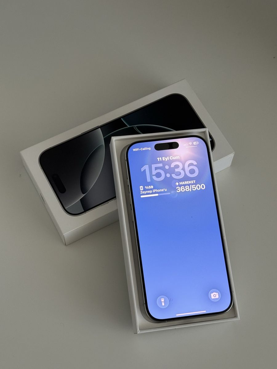 Apple Telefoni cellulari / Smartphones: iPhone 16 pro 128gb silver – Nuovo (secondo la descrizione) da Chavannes-Renens venduto da NoMoreSpace 1