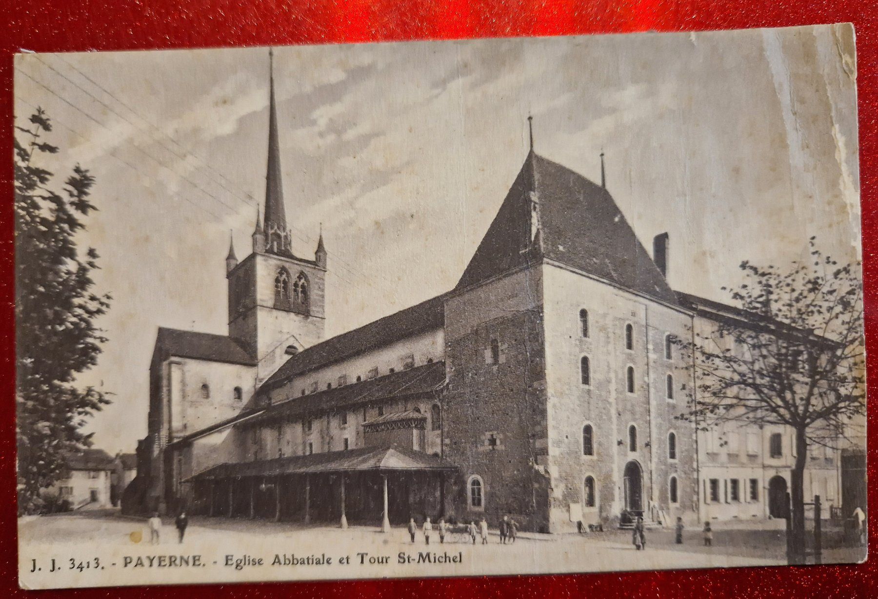 Cartoline postali: Payerne Eglise Abbatiale et tour St-Michel – Usato da Melchnau venduto da Fishel