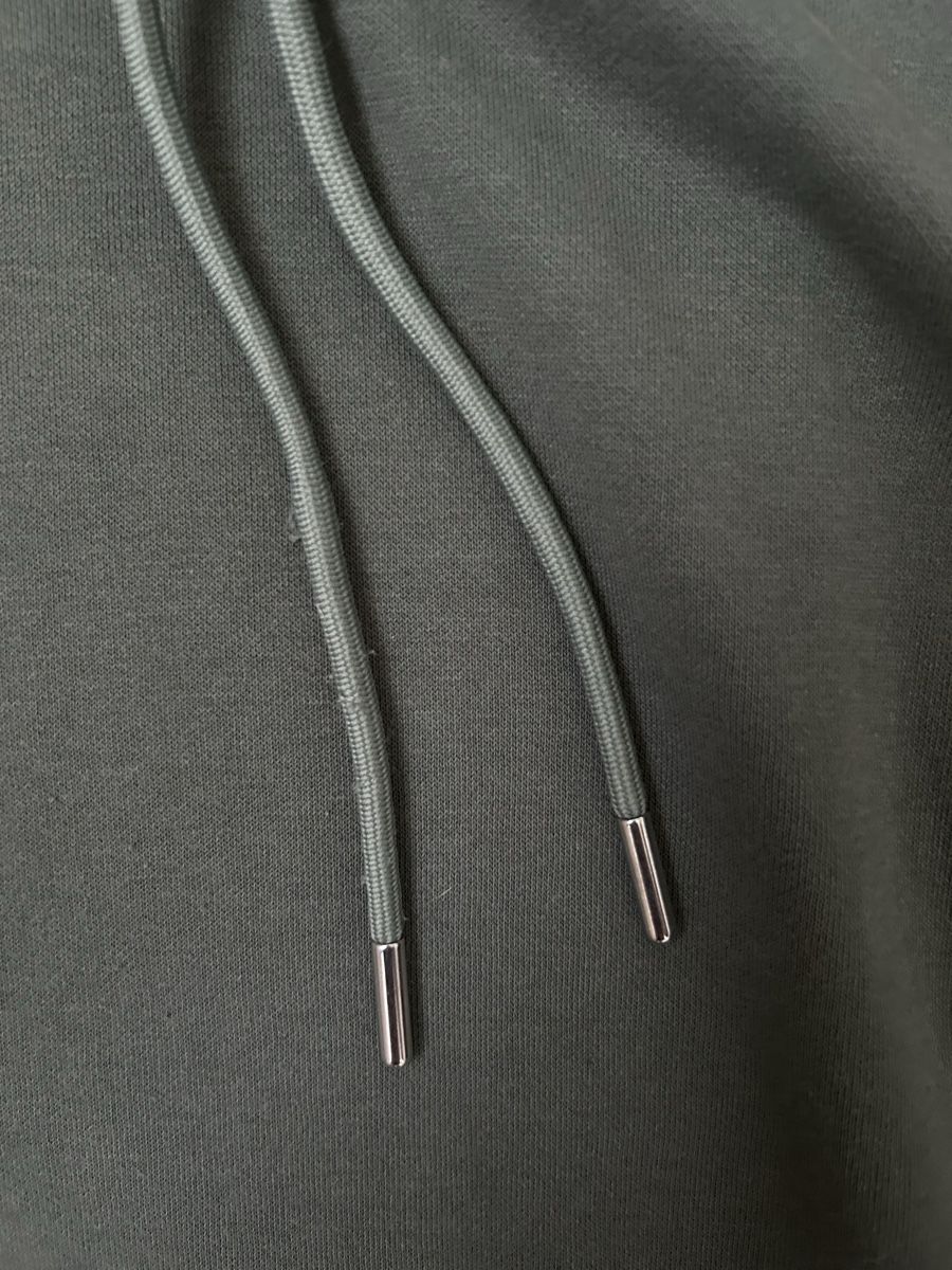 H&M Maglioni & Felpe: Schwarzer H&M Hoodie – Usato da Luzern venduto da leo_dp2d 2