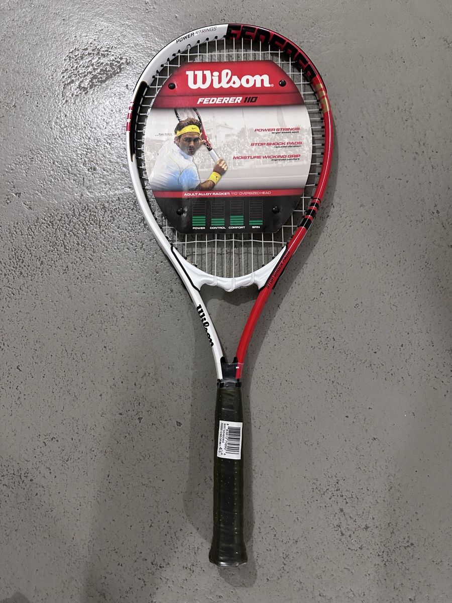 Wilson Schläger: 2 Tennisracket Neu – Neu (gemäss Beschreibung) aus Maienfeld von sobiratil