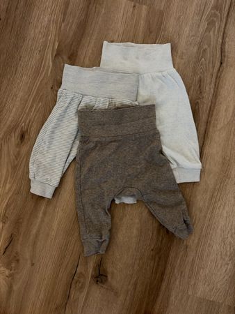 Hosen Gr. 62 H&M