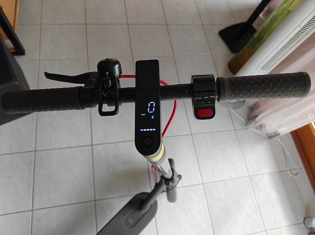Scooter: E-Scooter Xiaomi Pro 2 – Usato da Küttigen venduto da urkeckus 2