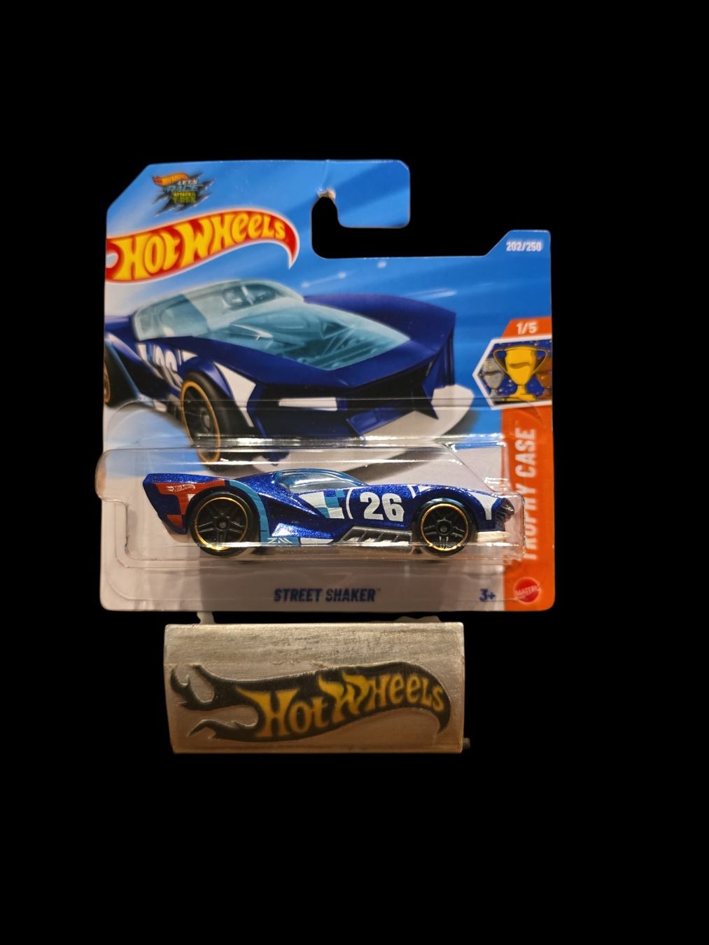 Hot Wheels Modellini d'auto: Hot Wheels Trophy Case 2026 Street Shaker 1/5 S D – Nuovo (secondo la descrizione) da Adlikon venduto da Mmartin0