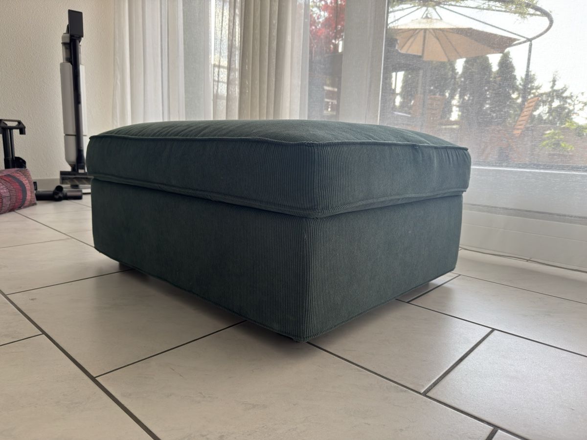 Ikea Sgabelli: Ikea Kivik Hocker / Ottoman / Pouf mit Storage – Usato da Kloten venduto da sem_ryq2 1