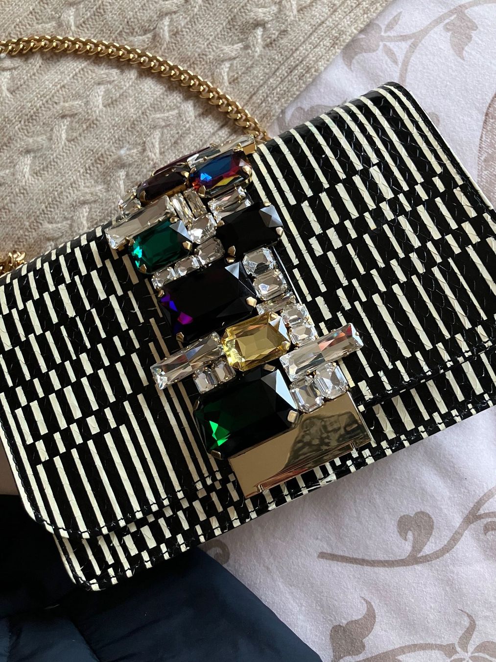 Borse da donna: Preziosa pochette GEDEBE – Usato da Rancate venduto da FiorAngela011 1