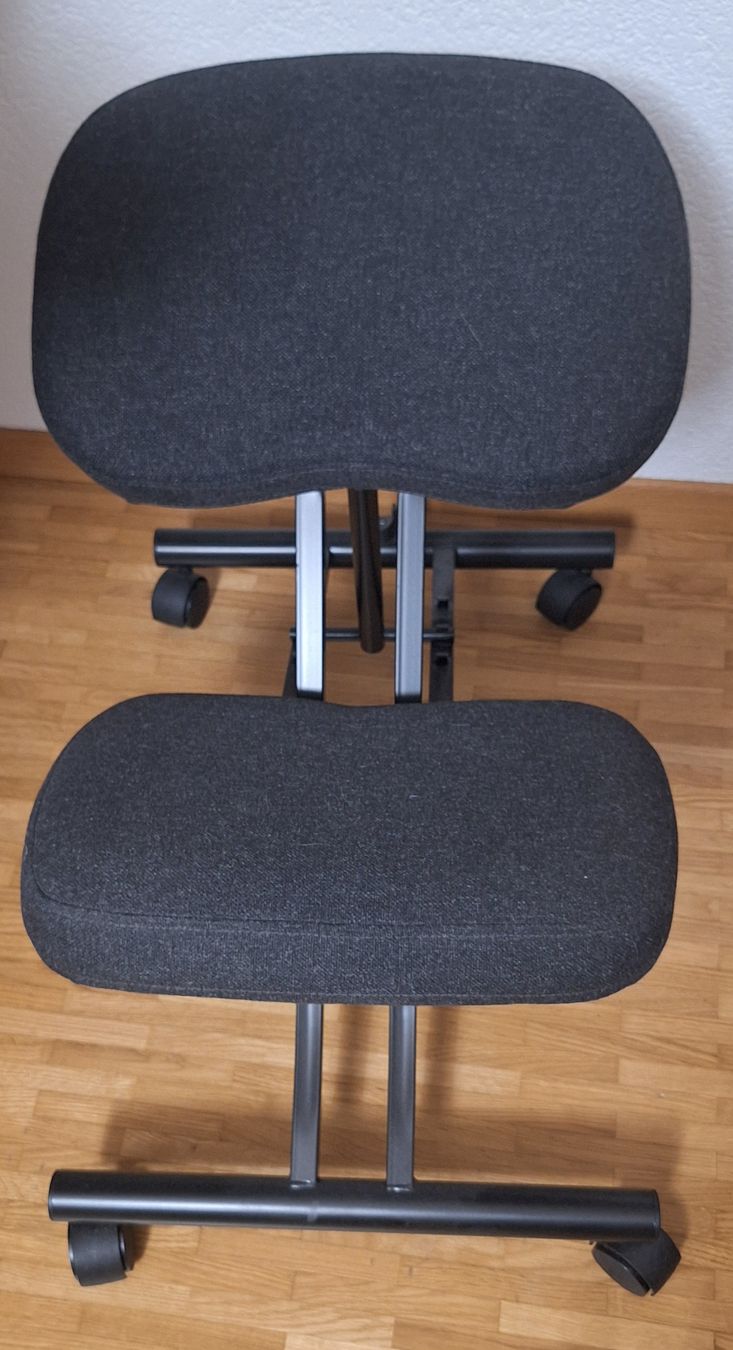 Ikea Stühle: IKEA Kniestuhl EIFRED – Gebraucht aus Herzogenbuchsee von ReThron 1