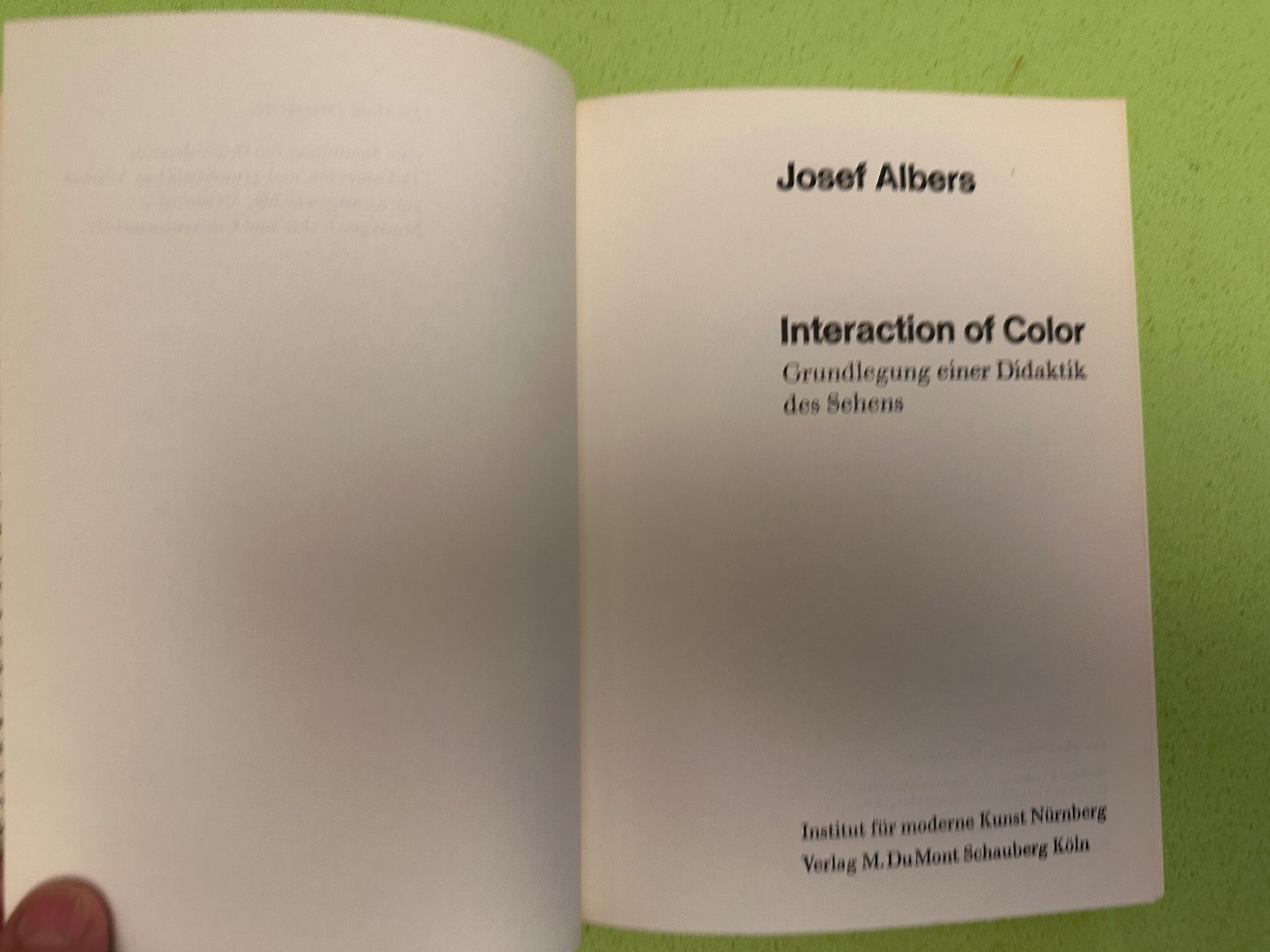 Libri: Josef Albers: Interaction of Color. – Usato da Zürich venduto da allp 1