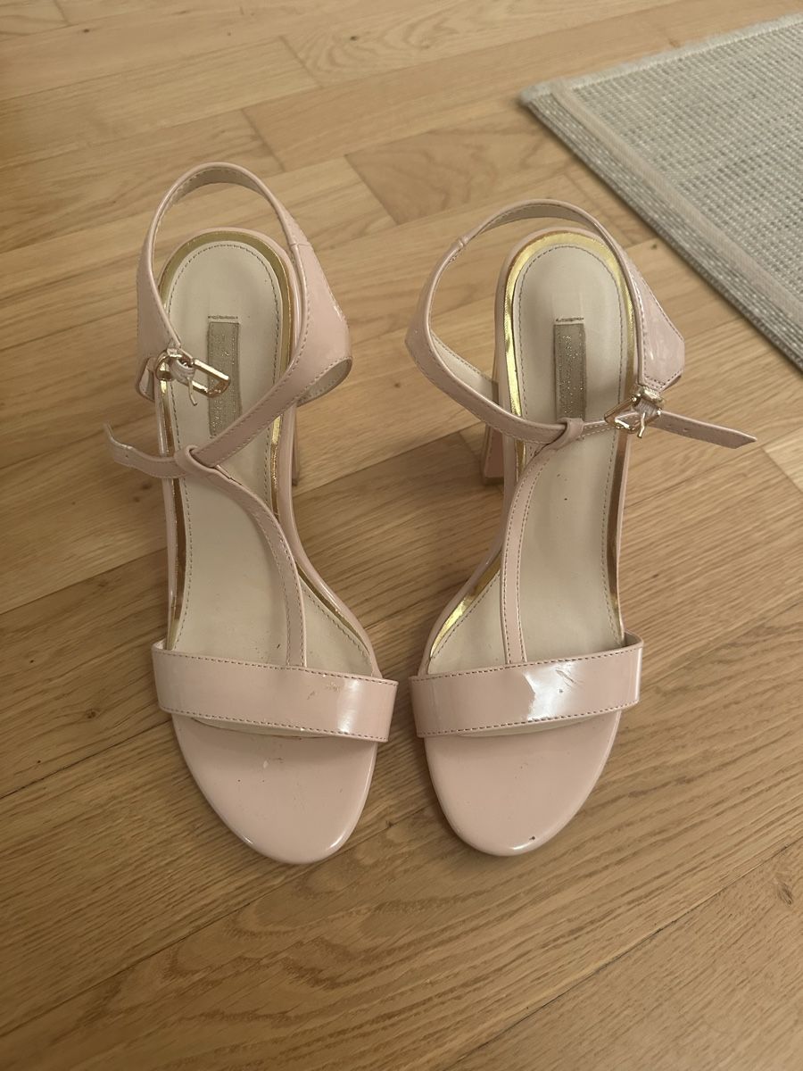 Damenschuhe: Sandali – Gebraucht aus Paradiso von kat_srp7 3