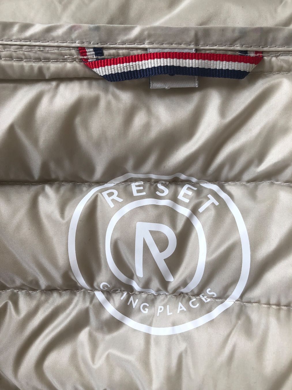 Jacken: Damen Steppjacke beige leicht – Neu (gemäss Beschreibung) aus Arlesheim von leyRum4.5 6