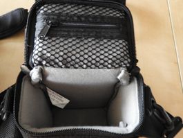 2 TASCHEN 1 GROSS,  1 KLEINE  NEUWERTIG, versch. abteil. top