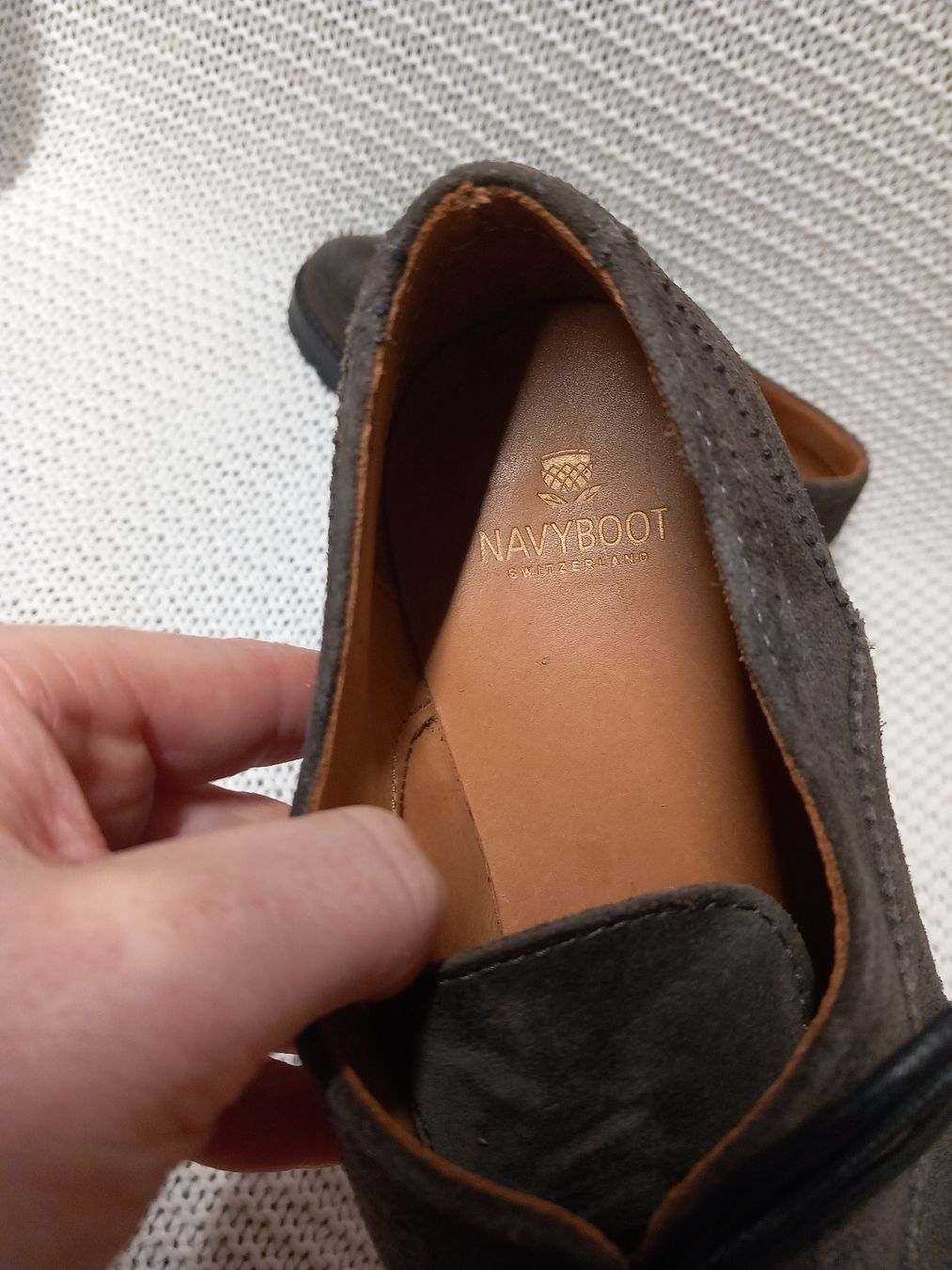 Navyboot Scarpe da donna: Navyboot Wildlederschuhe (Budapester) Gr. 36 – Usato da Gwatt (Thun) venduto da umwelt-brocki 3