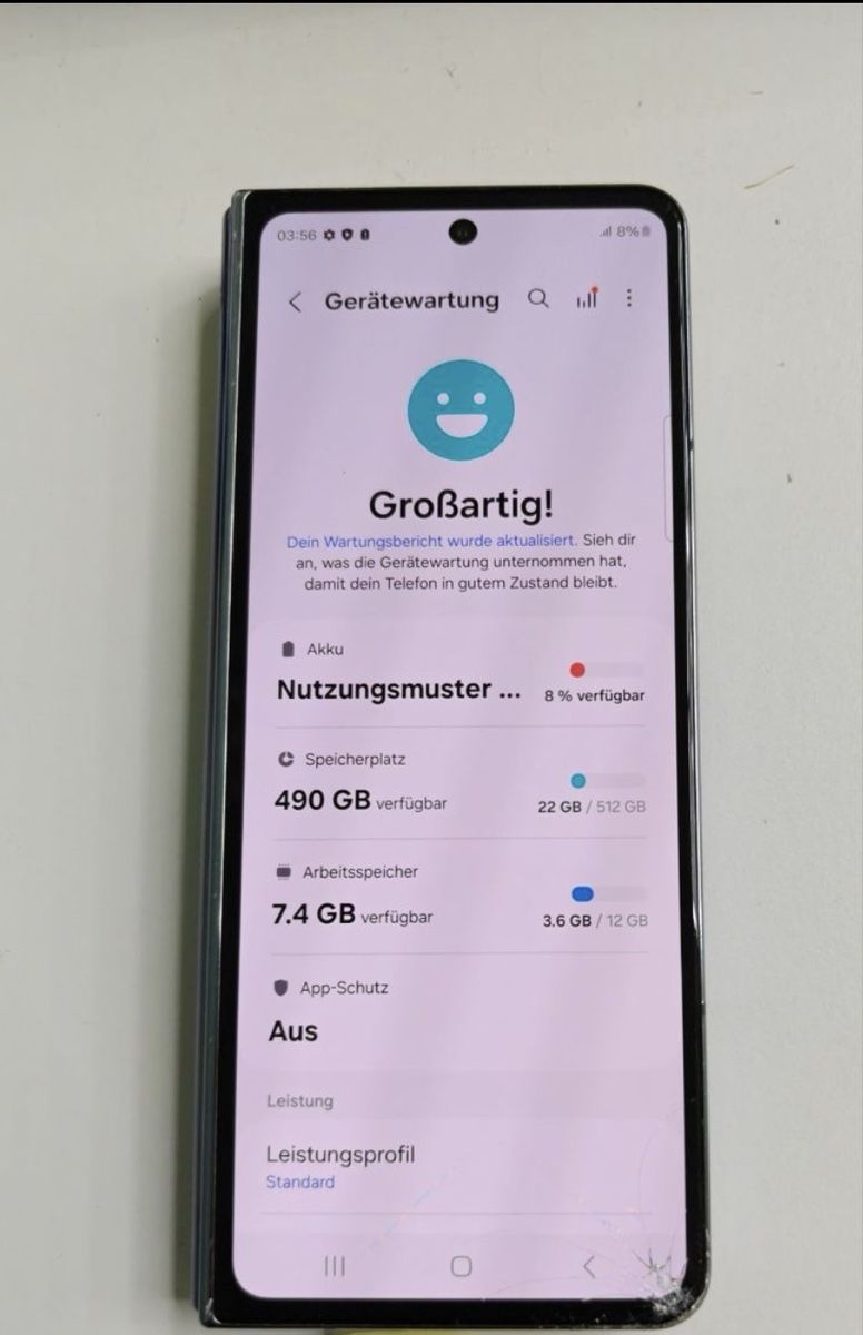 Samsung Telefoni cellulari / Smartphones: Galaxy Z Fold4 500GB – Difettoso da St. Gallen venduto da Jafar-H 4