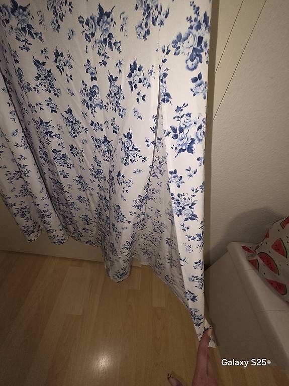 Vestiti: Sommerkleid mit Blumen – Usato da St. Gallen venduto da ruz_t5lk 1