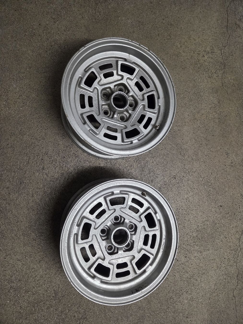 Campagnolo Cerchioni: Campagnolo Felgen De Tomaso Oldtimer – Usato da Adliswil venduto da Ducatisti77 1