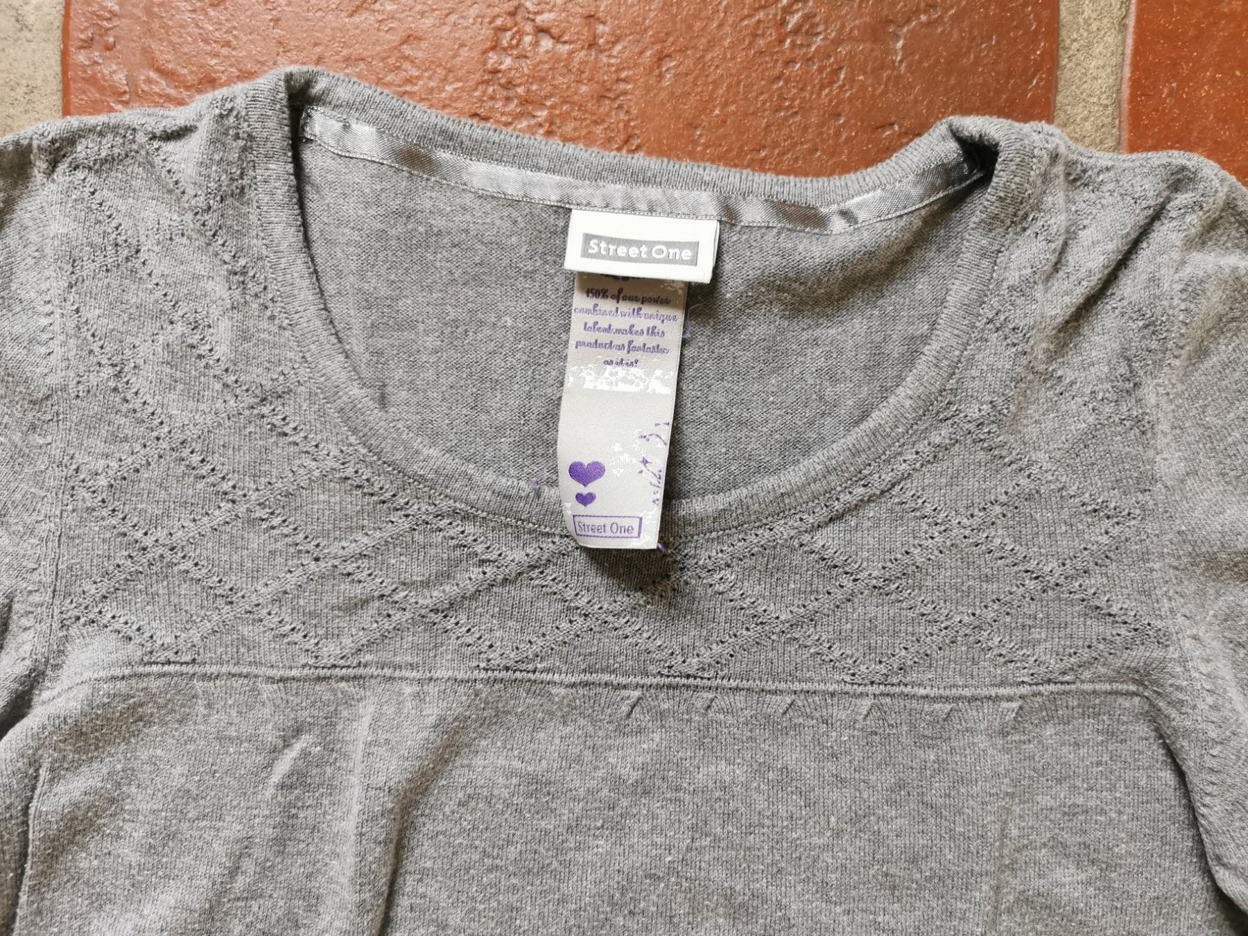 Maglioni & Felpe: Street One; grauer Damen Pullover Gr. 34 – Usato da Boniswil venduto da Totomat-Lady 1