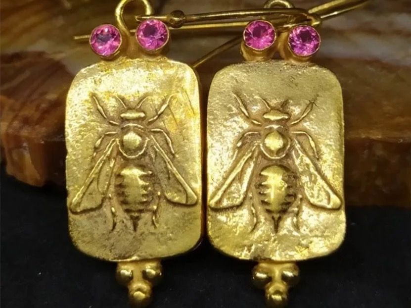 Ohrringe & -stecker: Ohrringe mit Biene – Neu (gemäss Beschreibung) aus Gams von  2