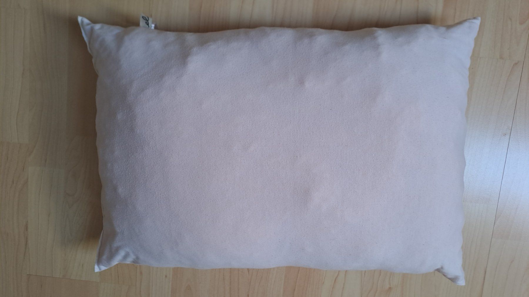 Elsa Kissen: elsa Flockenkissen 40 x 60 – Neu (gemäss Beschreibung) aus Eschenbach SG von Amarilis4