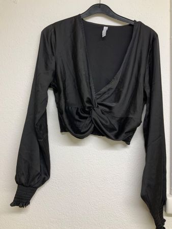 Damen Crop Top schwarz Grösse M/L AMISU