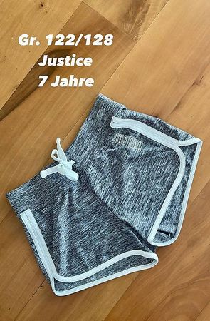 Mädchenshorts / Shorts Gr 122/128