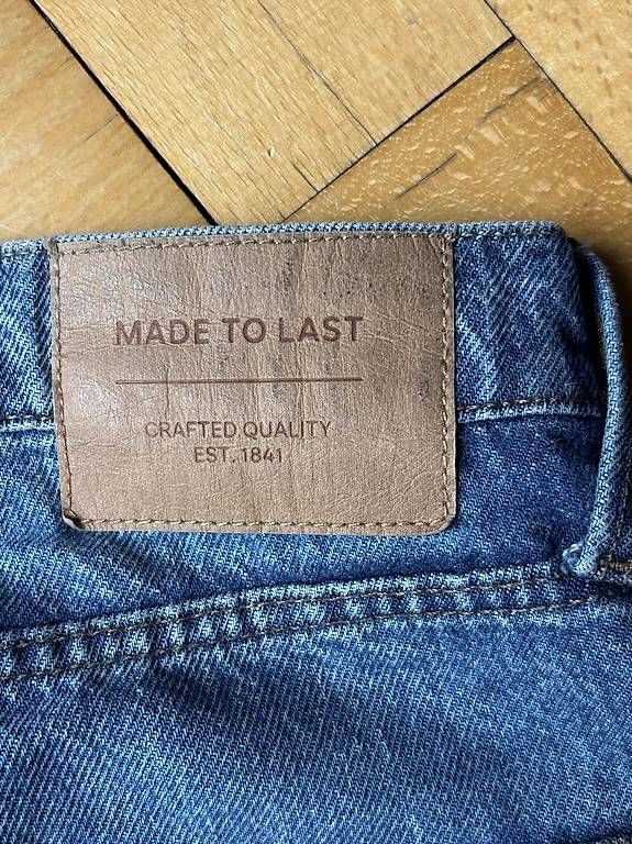 Jeans: Jeans bleu C&A 34x32 – Usato da Grand-Lancy venduto da Lohan_ghrg 2