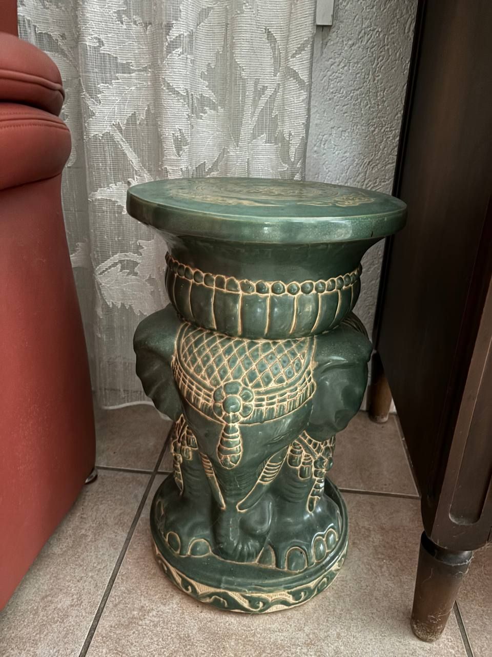 Tables: Deko Elefant Tischchen – D'occasion à Steinhausen par Kep_023