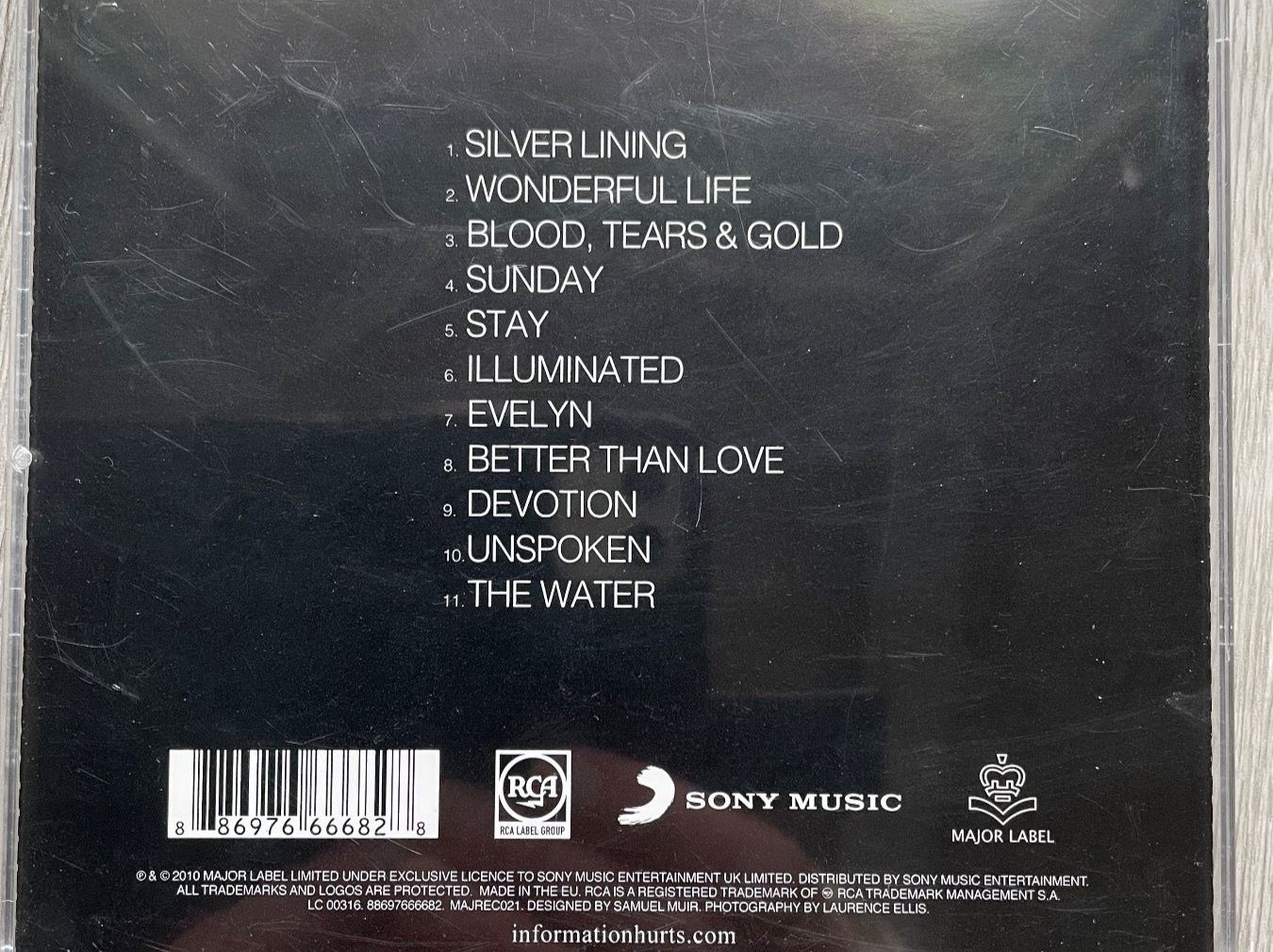 CDs: Hurts - Happiness – Gebraucht aus Jonen von bulsara 1