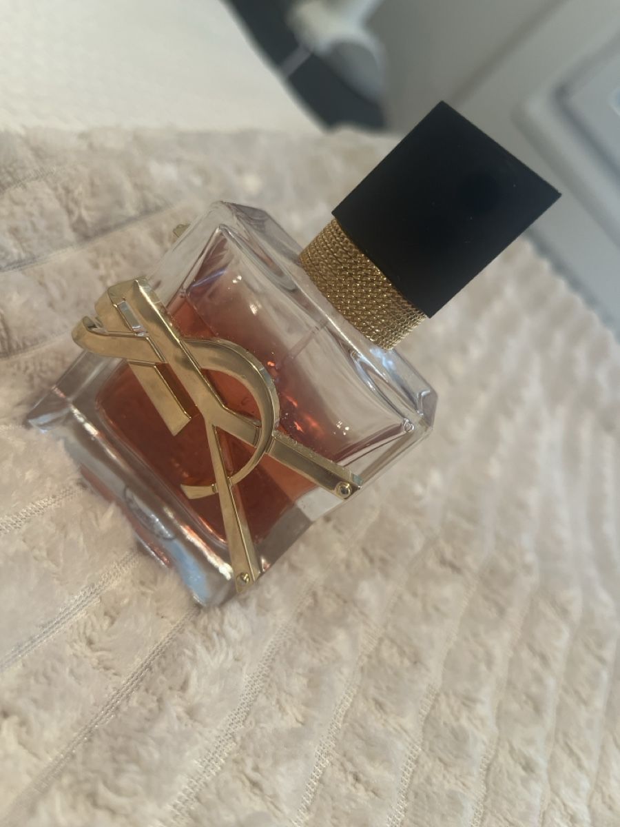 Saint Laurent Profumi & Eau de Toilette: Yves Saint Laurent Libre Berry Crush 30ml – Usato da Arch venduto da sibylle.anne