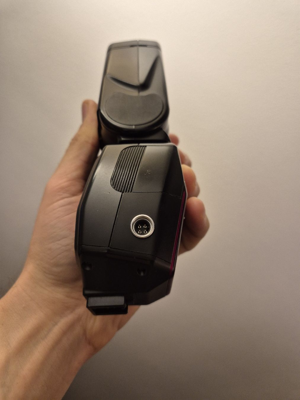 Minolta Flash: Minolta Program 5400 HS Blitzgerät mit Standfuss – getestet – Usato da Gisikon venduto da Spunk 5