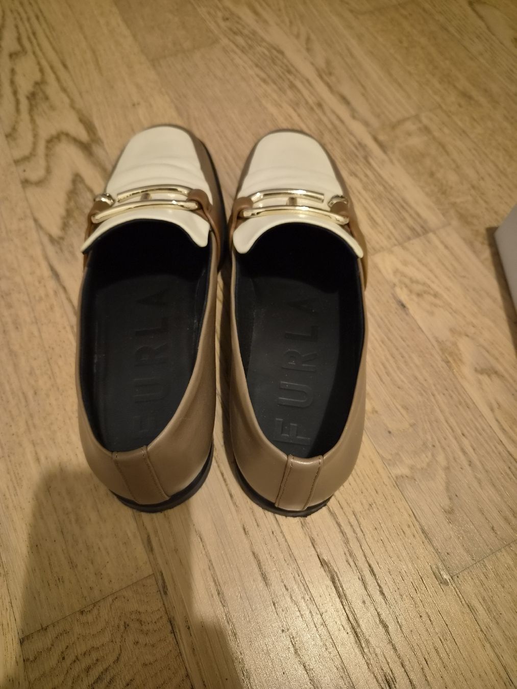 Furla Scarpe da donna: Furla Loafers size 39 leather used with box – Usato da Ebikon venduto da Haselnuss23 3