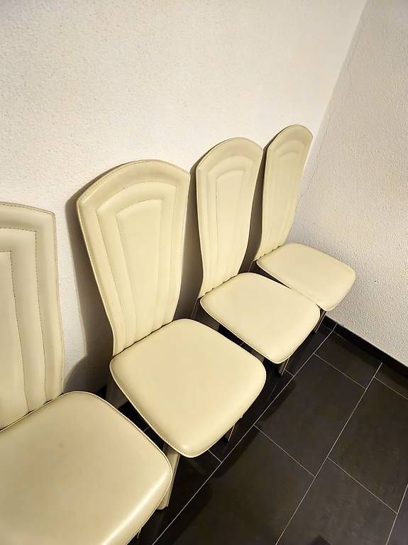 Sedie: Esszimmerstühle 4 Stück Beige – Usato da oensingen venduto da df1988