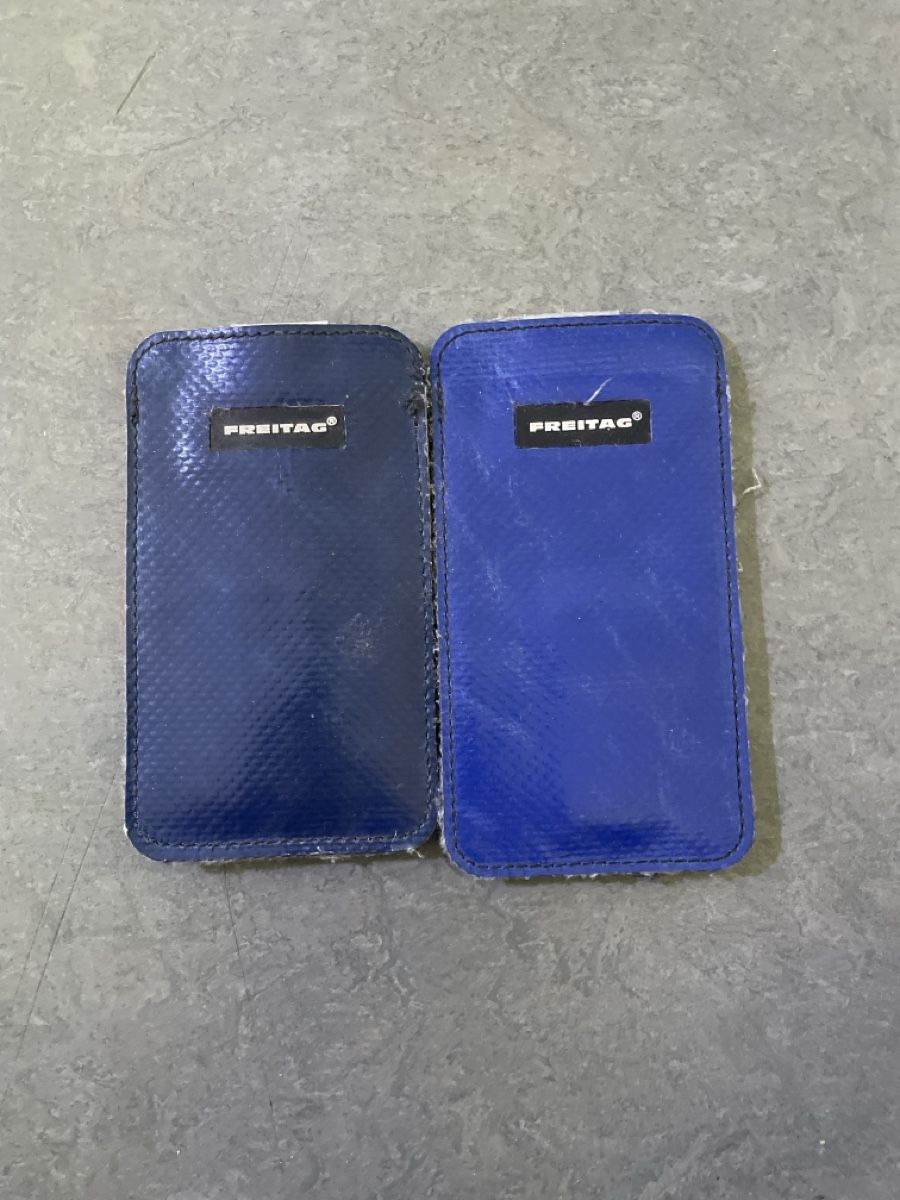 Freitag Cover & Protezioni schermo: Freitag Handy Hüllen – Usato da Kerns venduto da jol_h6f8