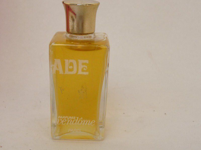 Profumi & Eau de Toilette: Extrait de parfum Bravade VENDÔME – Usato da Vandoeuvres venduto da Dom-Tom 2