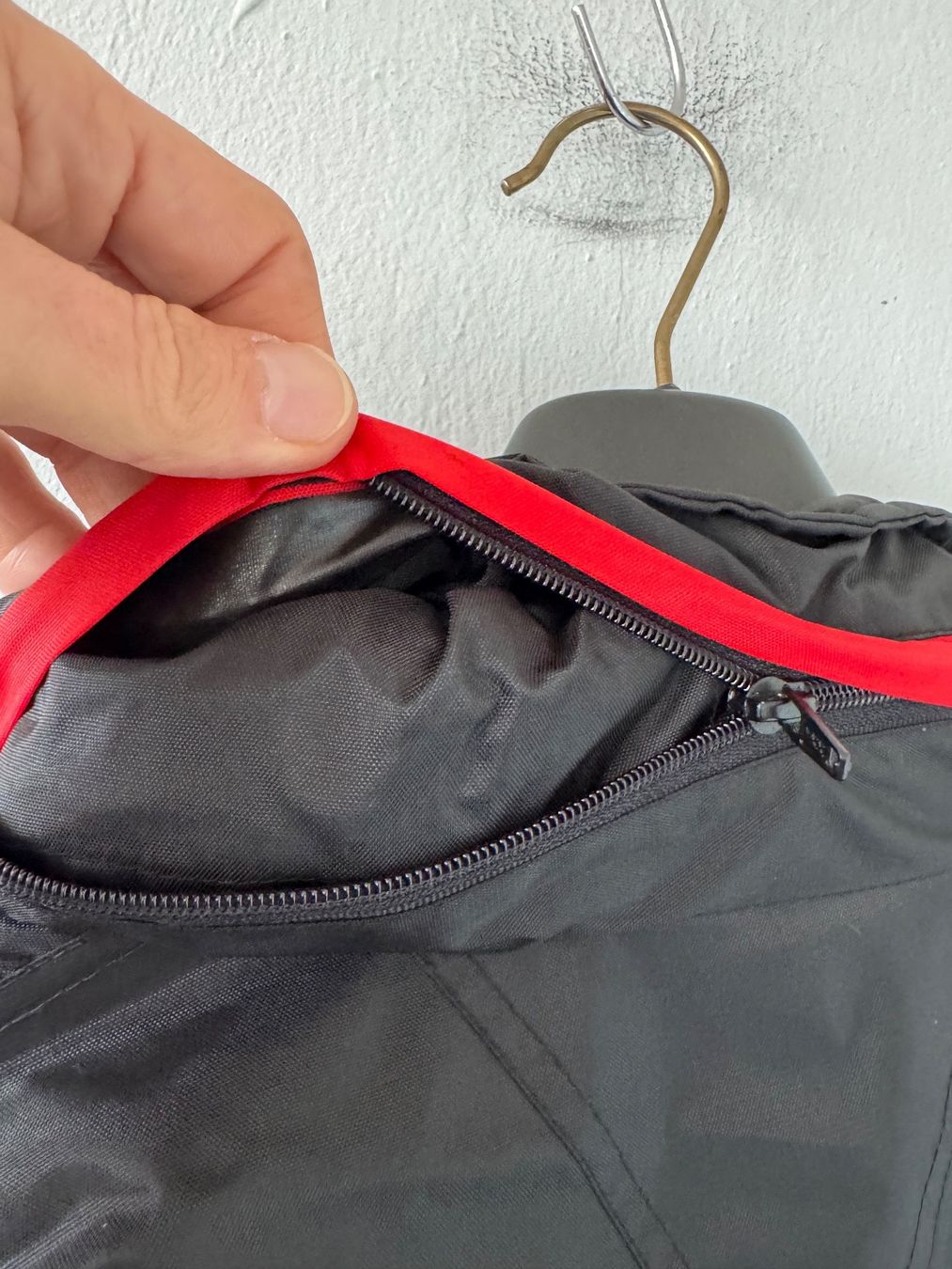 Scania Giacche: Scania jacket MEN L – Usato da Neuchâtel venduto da _Easy_to_Find_ 7