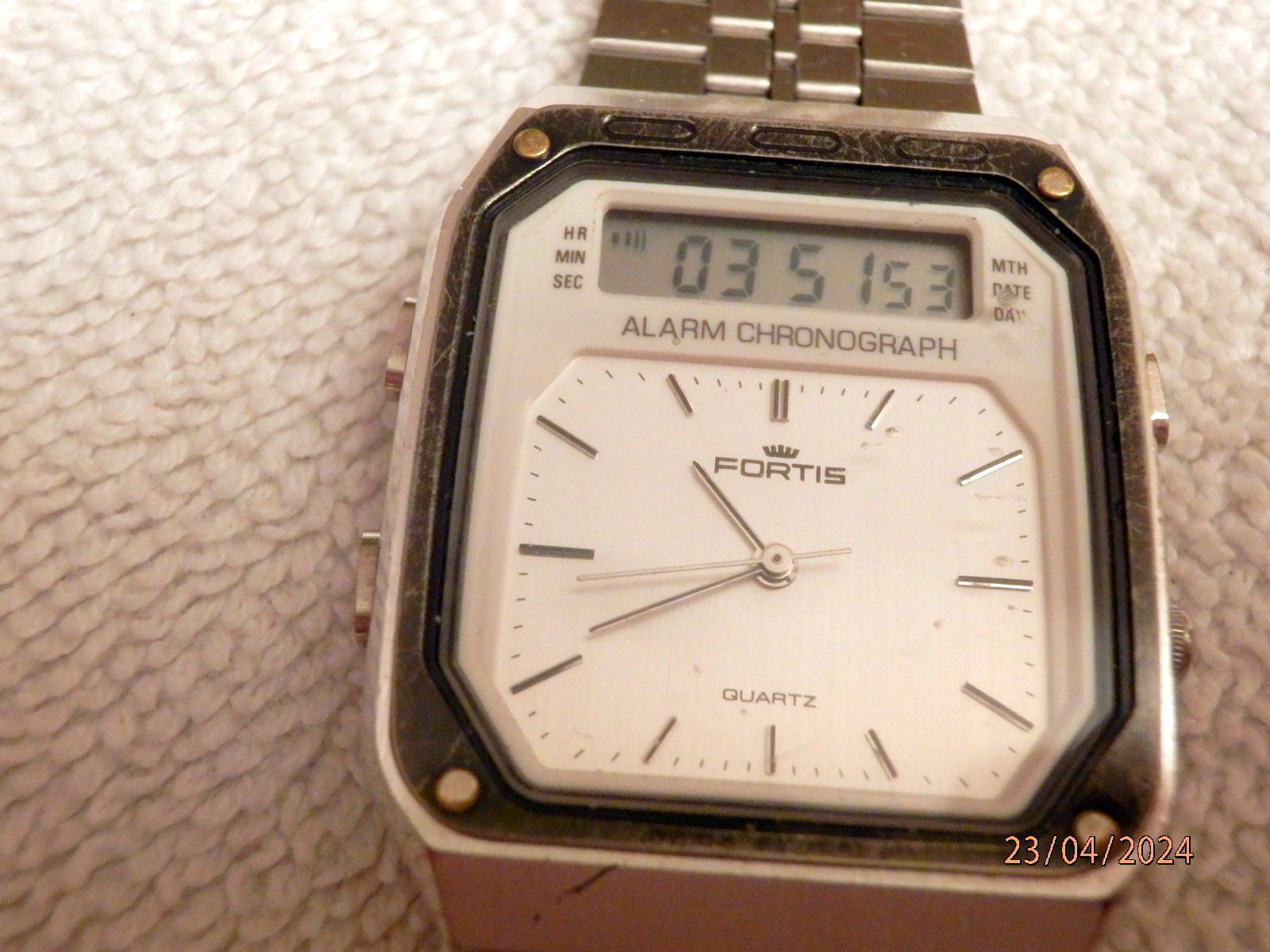 Fortis Orologi: Fortis, Quartz, Two Timer, Chronograph, Multifunktion – Usato da Ueberstorf venduto da dinbau 9