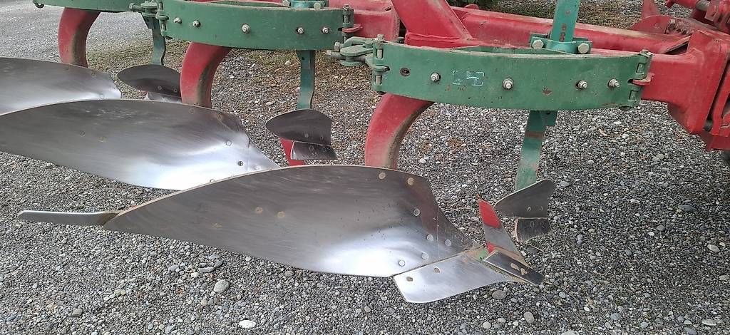 Pflüge: Kverneland Pflug – Gebraucht aus Oberbipp von Vomhof 3