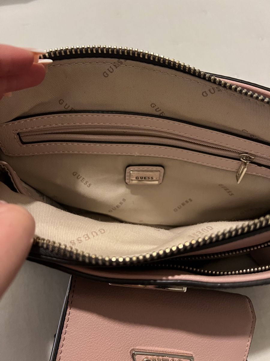 Guess Borse da donna: Guess Tasche – Nuovo (secondo la descrizione) da Bassersdorf venduto da lsc_27dj 2