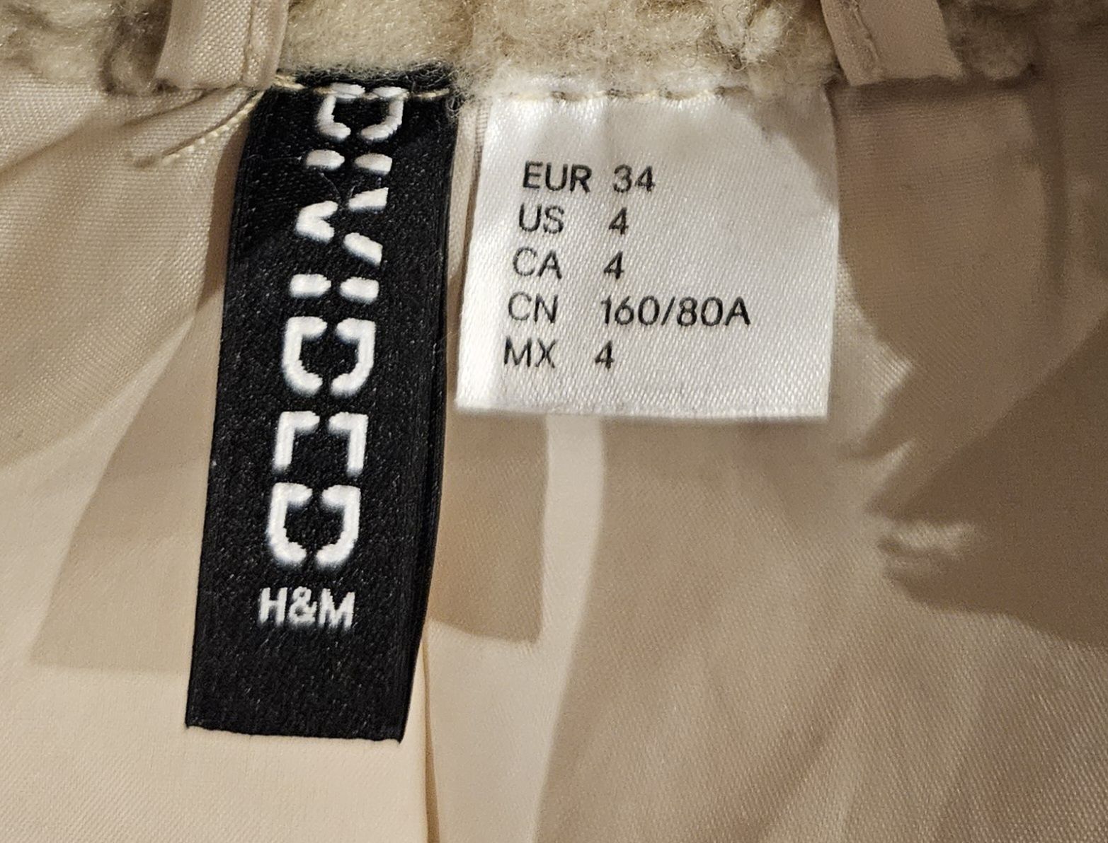 Giacche: Übergangsjacke – Usato da Zizers venduto da Natascia.Lentini 1