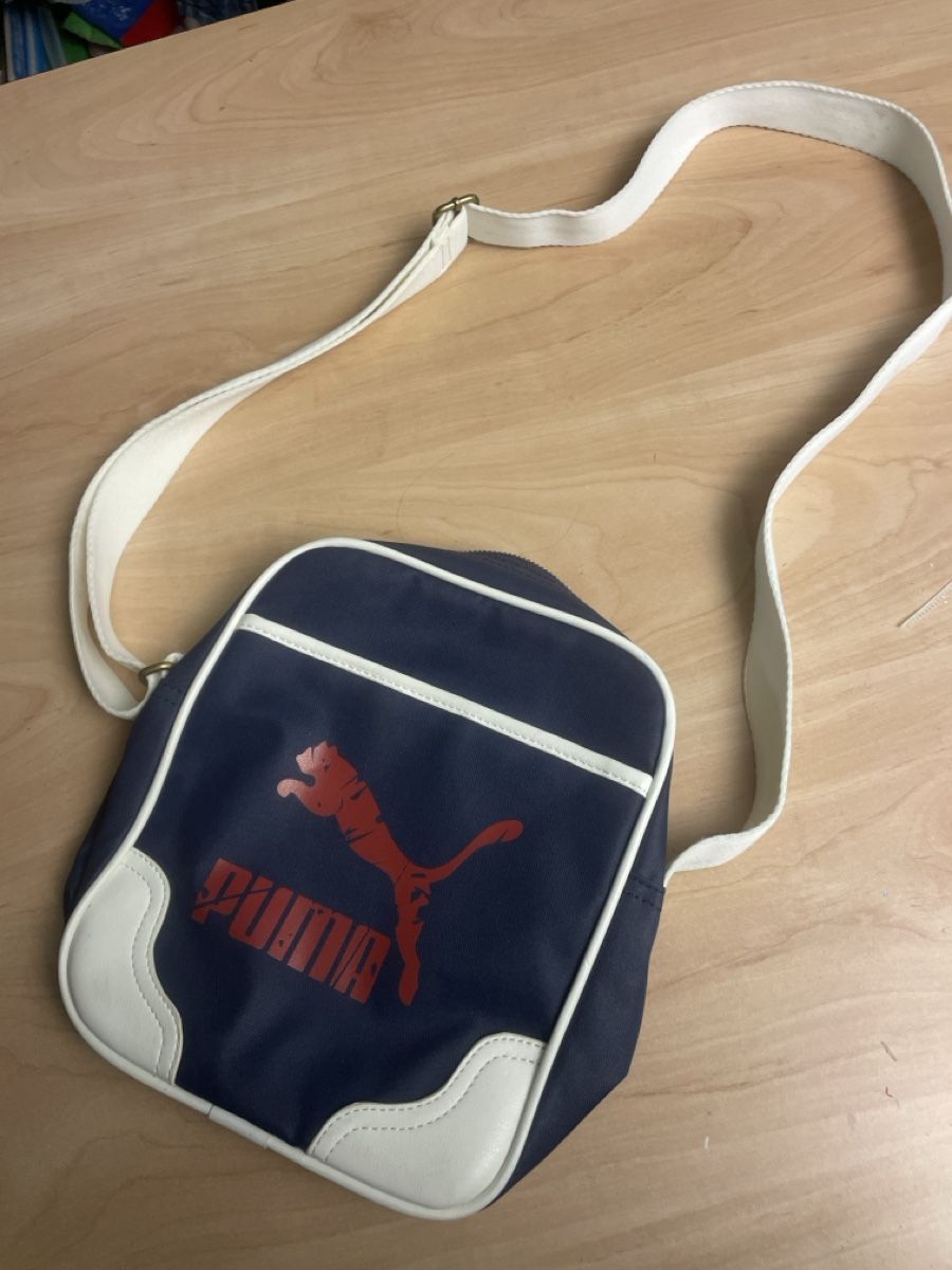 Puma Borse da donna: Coole neue Puma Umhängetasche – Nuovo (secondo la descrizione) da Obergerlafingen venduto da cabo4