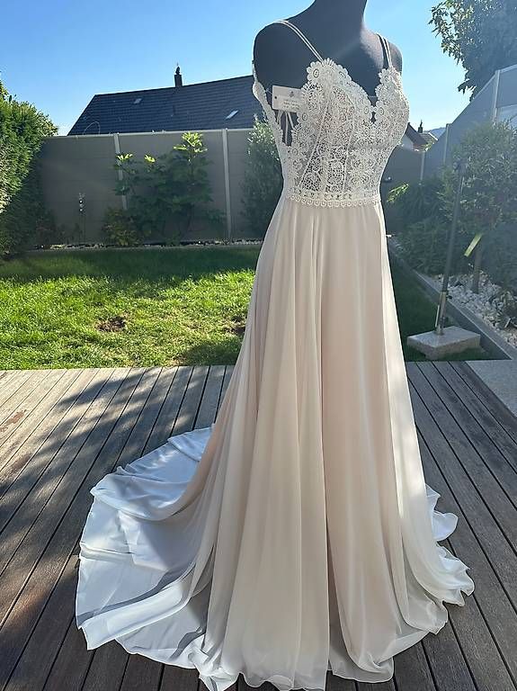 Vestiti: NEU Bianco Evento Melanie Champagner Gr. 34 – Nuovo e nell'imballaggio originale da Embrach venduto da vmadia 2