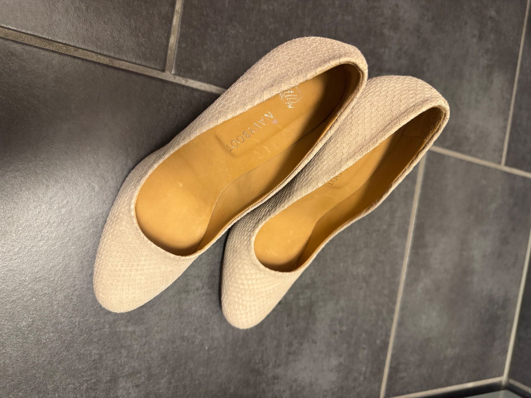 Navyboot Damenschuhe: Navyboot Schuhe – Gebraucht aus Oberhasli von Tina_So