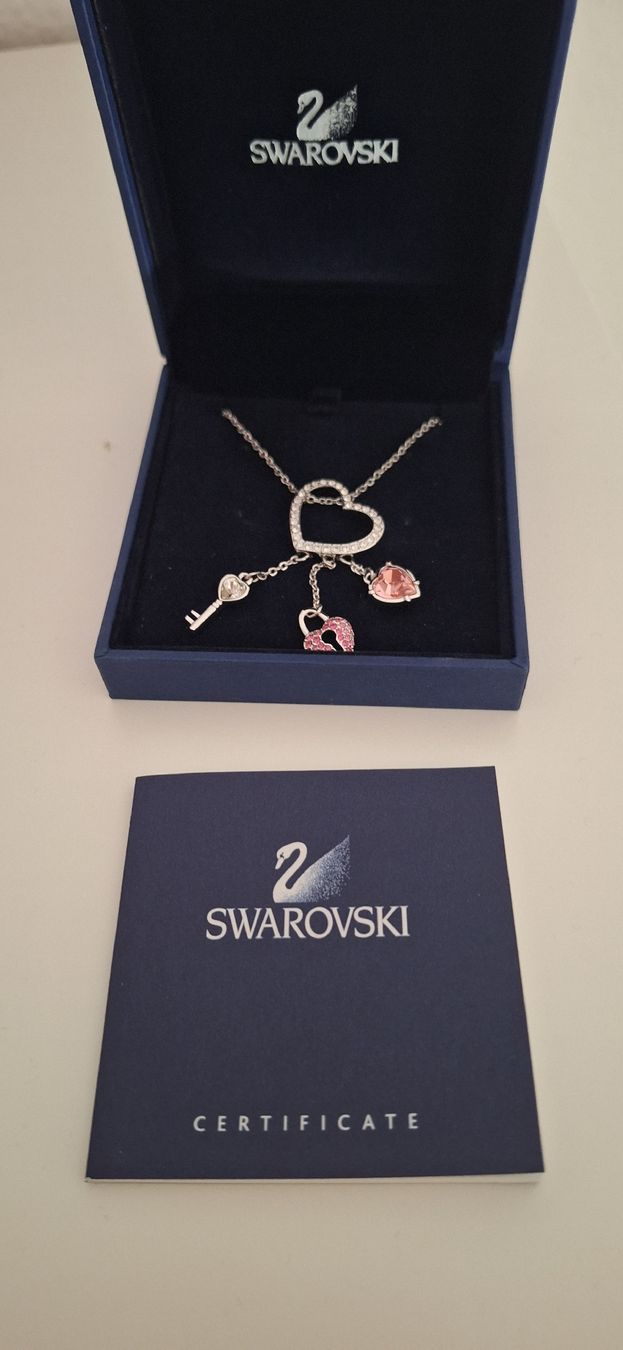 Swarovski Catenine: Swarovski Kette neu – Nuovo e nell'imballaggio originale da Mumpf venduto da SwissDi
