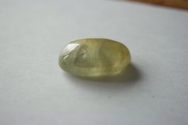 Edelstein: Phrenit Cabochon