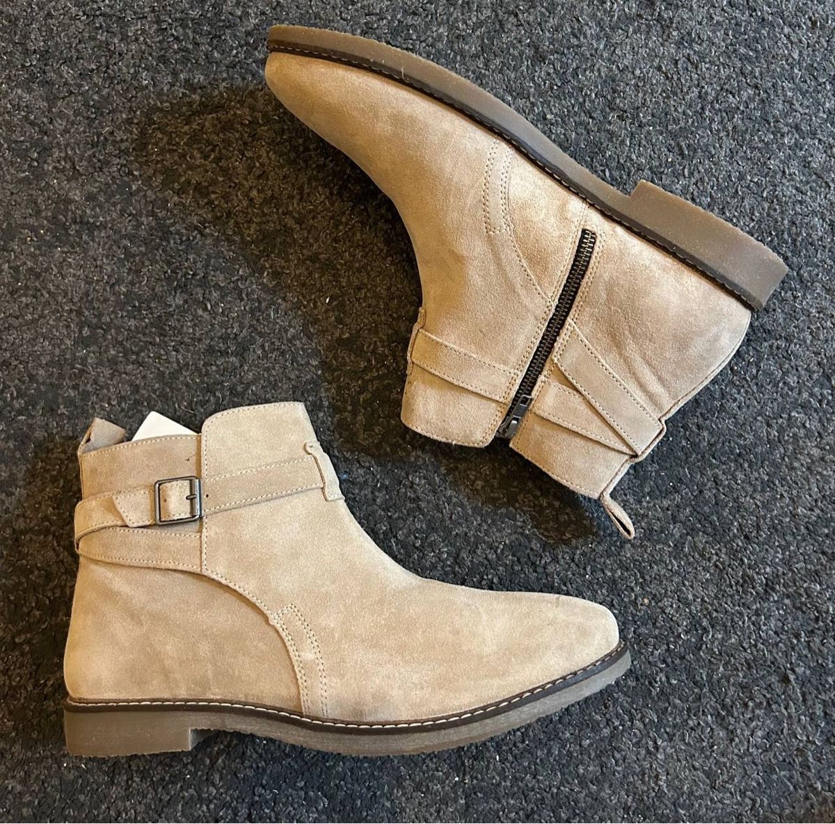 Herrenschuhe: Neue Schuhe Herren Stiefel – Neu und originalverpackt aus Bern von isa_f8bl