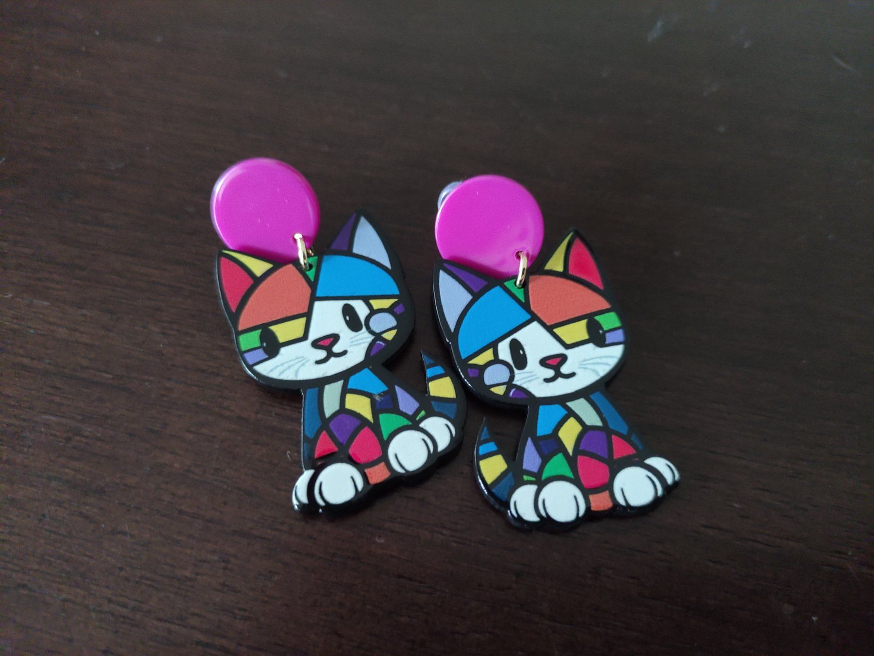 Orecchini pendenti & Orecchini a lobo: Boucles d'oreilles originales Chat neuves – Nuovo (secondo la descrizione) da YVERDON-LES-BAINS venduto da Tony-no