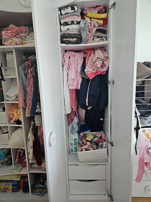 Armadi: Kleiderschrank – Usato da Bern venduto da suzi018 2