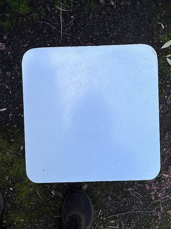 Sgabelli: Tabouret bleu ciel Formica  – Usato da chambésy venduto da mattheyv 2